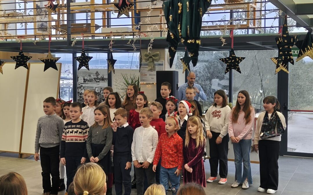 Školska božićna priredba Područne škole Tkon
